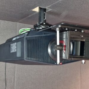 домашен киносалон Dolby Atmos 9.2.6 - проектор с леща